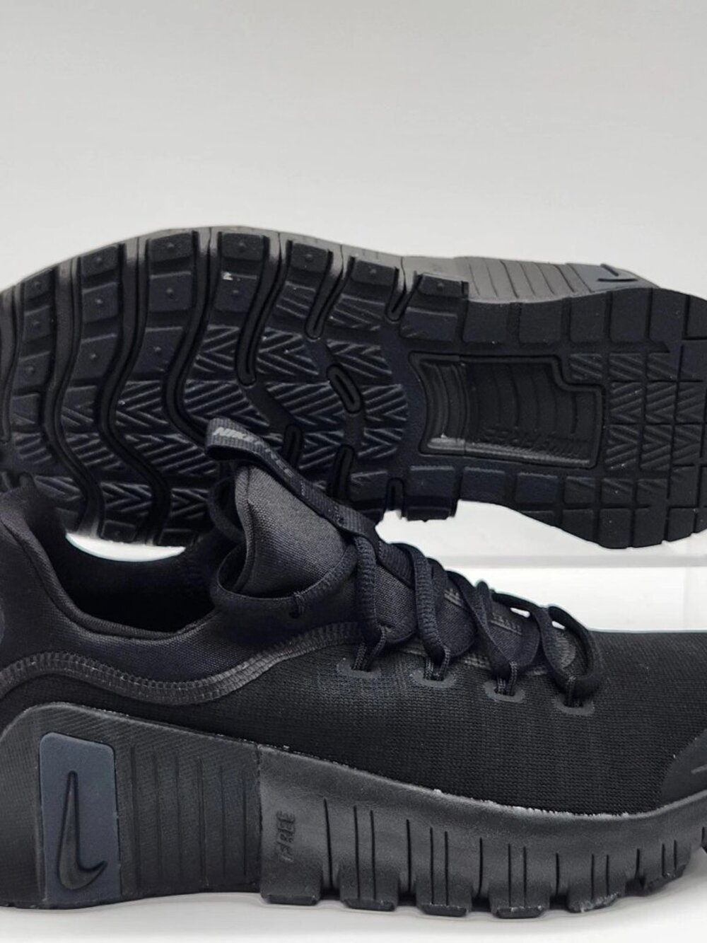 Nike Free Metcon 6 Triple Black Women’s Size 9 FJ7126-003 - Picture 1 of 6